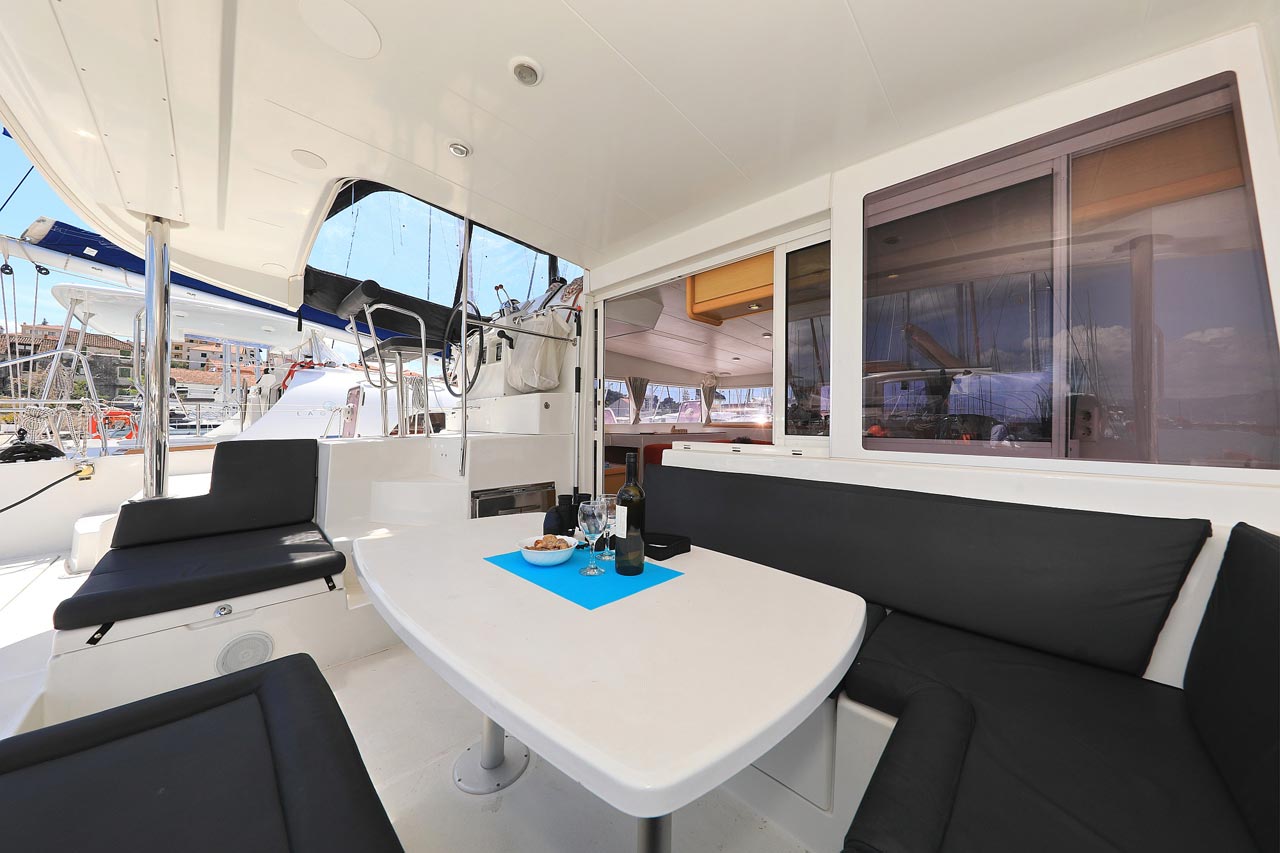 Photo #12 - Lagoon 400 - 4 + 2 cab. (Pagomo nayan) in Trogir - 29502