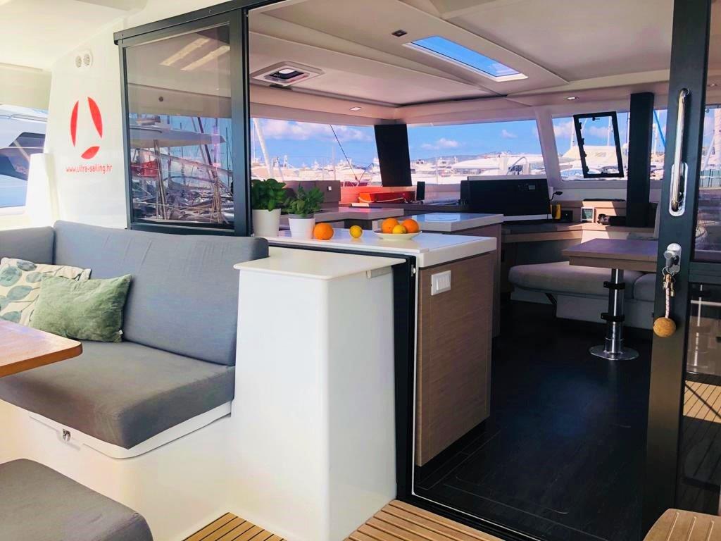 Photo #18 - Fountaine Pajot Saona 47 Quintet - 5 + 1 cab. (Desafinado) in Trogir - 29506