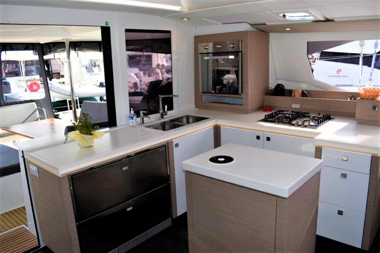 Photo #7 - Fountaine Pajot Saona 47 Quintet - 5 + 1 cab. (Desafinado) in Trogir - 29506
