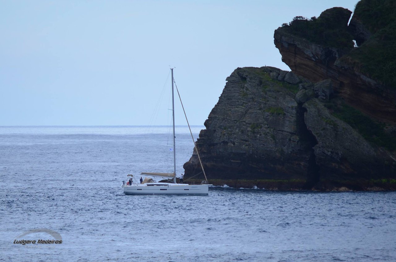Photo #5 - Dufour 460 GL (Strappo) in Faial - 29509
