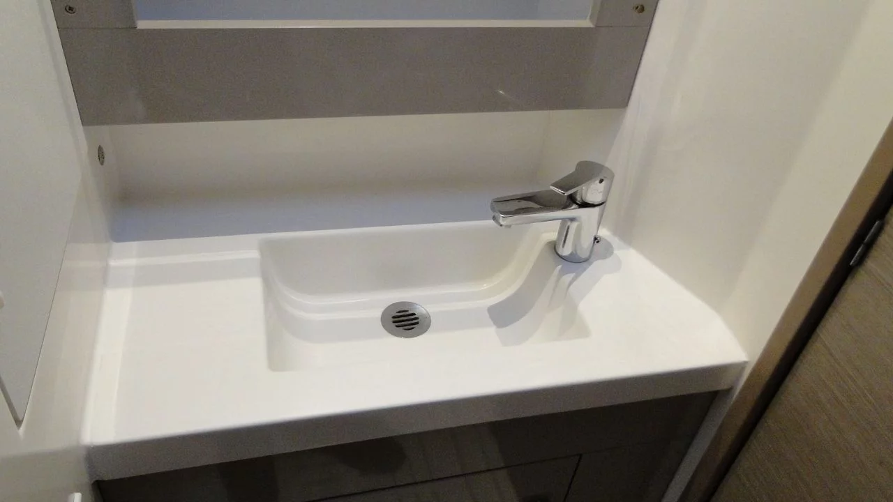Fountaine Pajot Saona 47 Quintet - 5 + 1 cab. (NEFELI)  - 10
