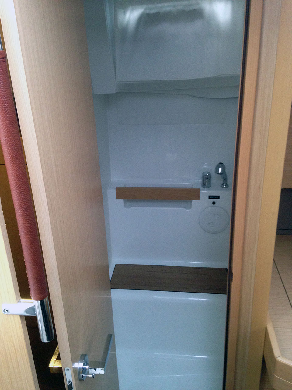 Photo #10 - Oceanis 38 - 3 cab. (Omega) in Biograd - 29582