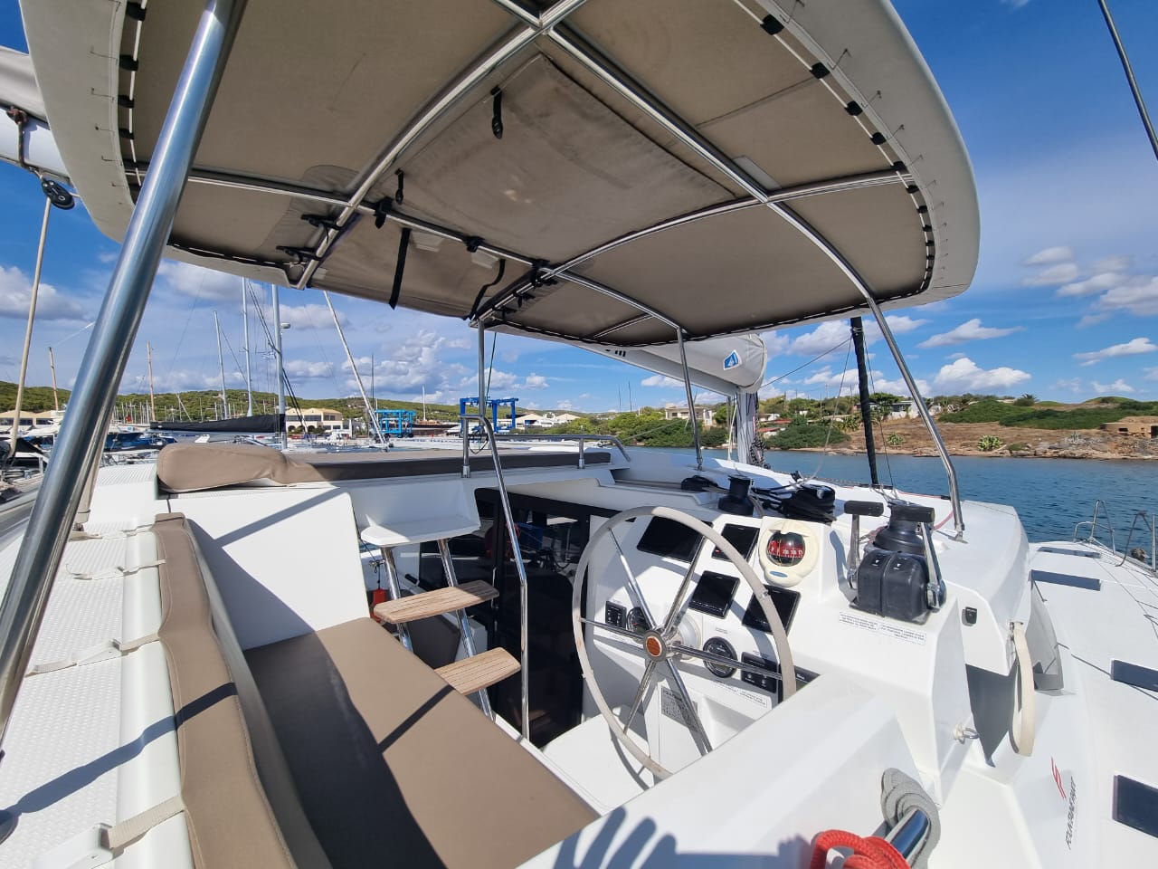 Photo #5 - Fountaine Pajot Astrea 42 - 4 + 2 cab. (Princess Kiara) in Lavrion - 29588