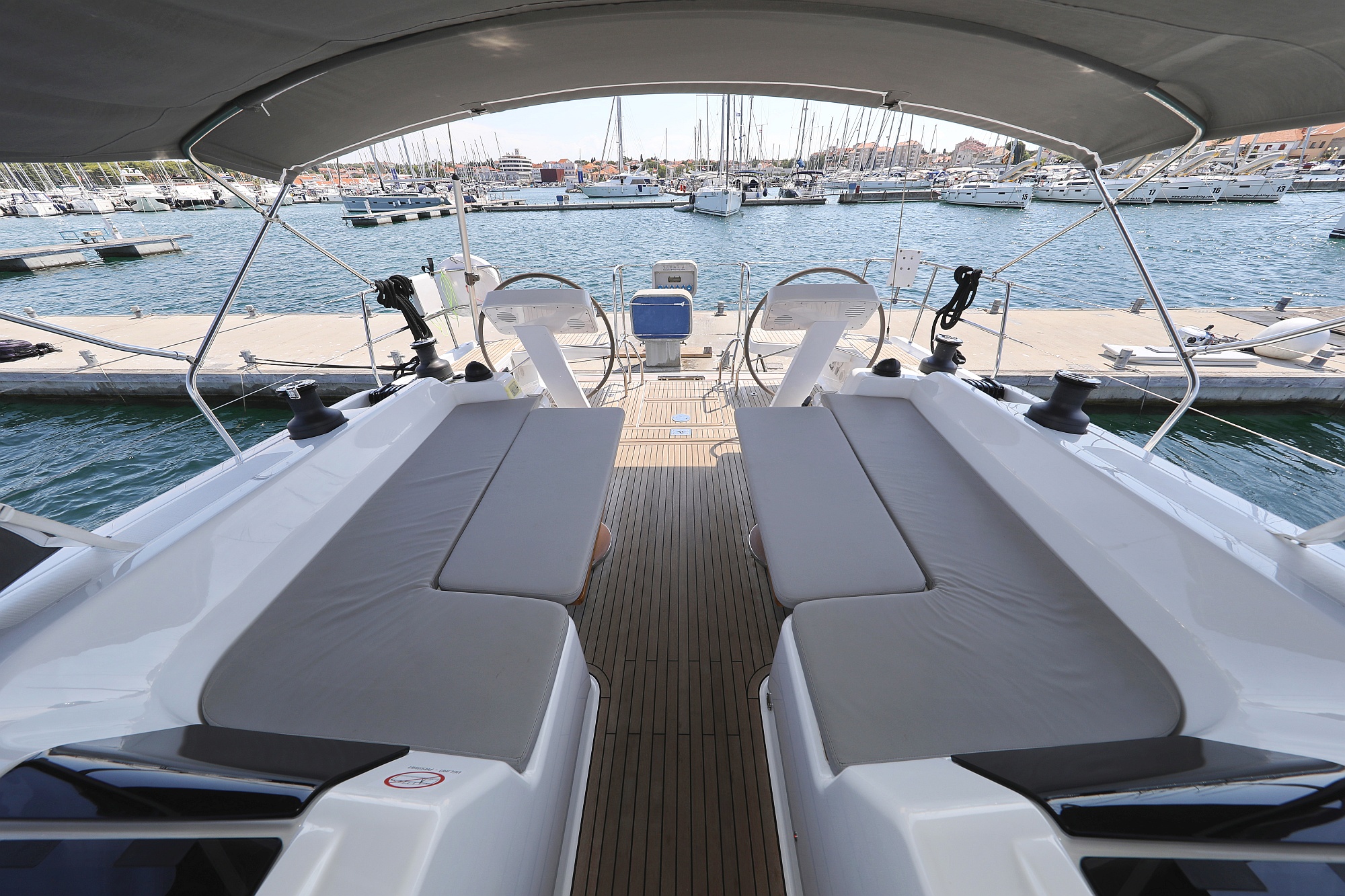 Photo #6 - Hanse 508 - 5 + 1 cab. (Cosmopolitan) in Biograd - 29611