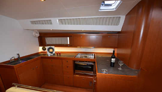 Photo #10 - Oceanis 48 - 5 cab. (Pherousa) in Lavrion - 29614