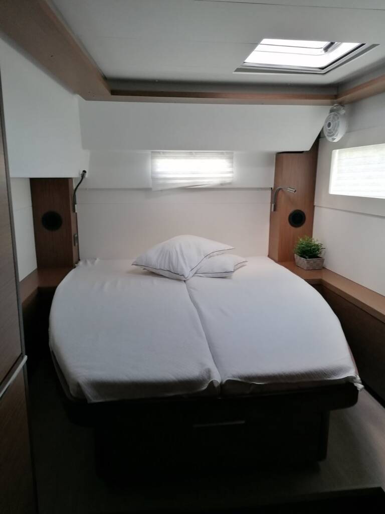 Photo #6 - Lagoon 46 - 4 + 2 cab. (Achilles) in Corfu - 29630