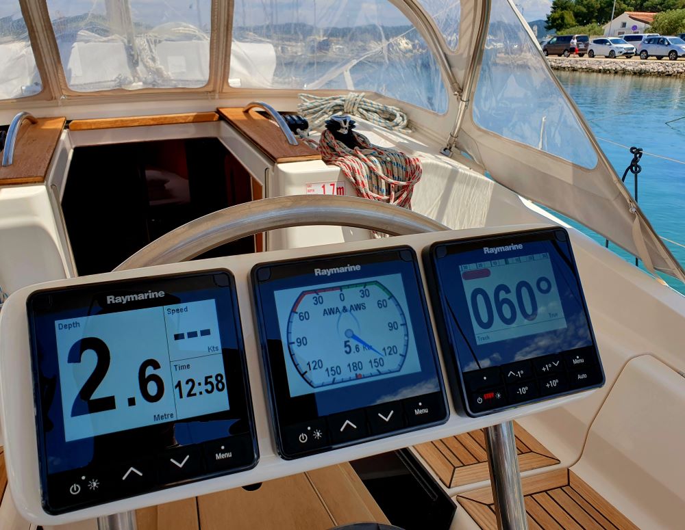 Photo #9 - Elan 344 Impression (Vita I) in Murter - 29636