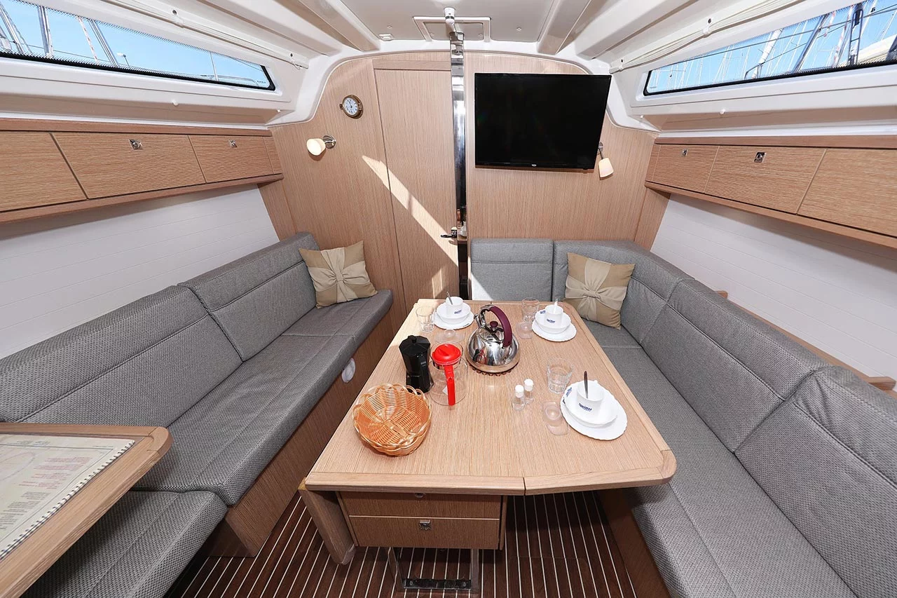 Bavaria Cruiser 37 - 3 cab. (Bahari)  - 12