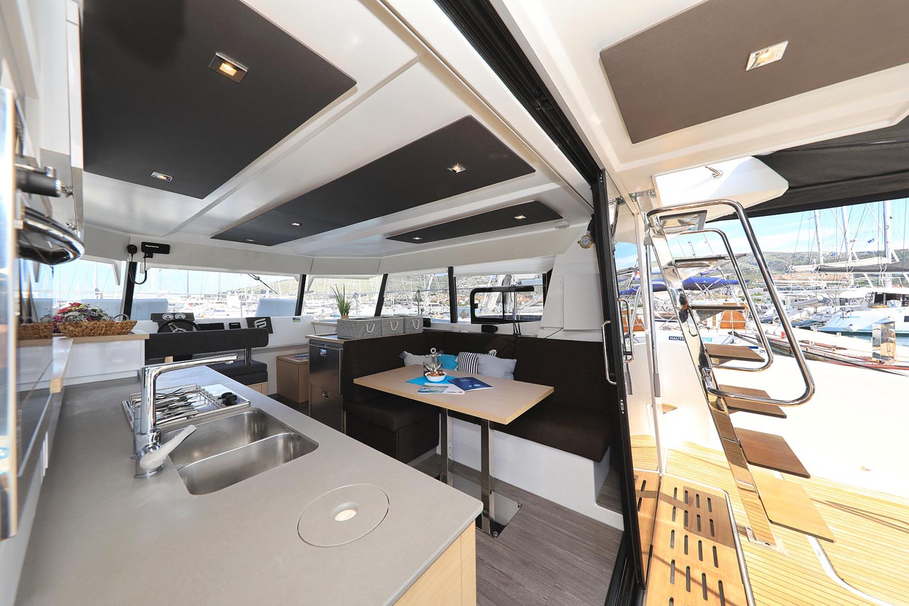 Photo #14 - Fountaine Pajot MY 37 (Marlie) en Trogir - 29667
