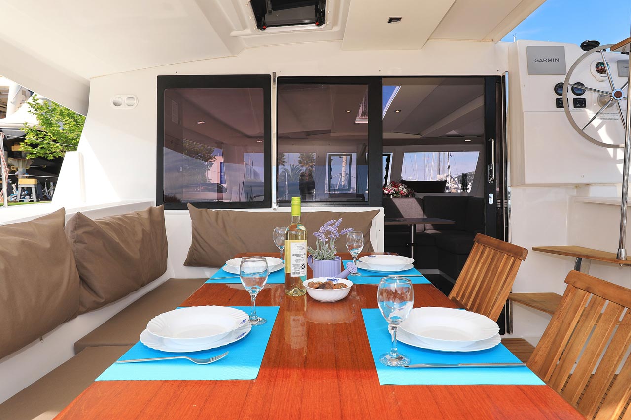 Photo #23 - Fountaine Pajot Lucia 40 - 4 cab. (Felicitas II) en Biograd - 29709