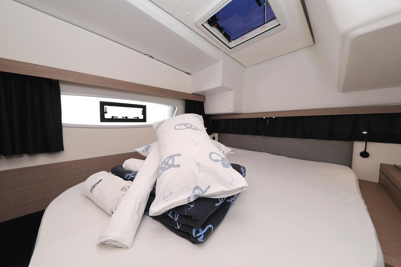 Photo #3 - Fountaine Pajot Lucia 40 - 4 cab. (Felicitas II) en Biograd - 29709