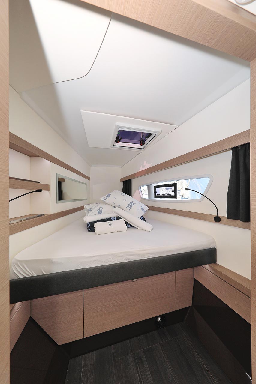 Photo #6 - Fountaine Pajot Lucia 40 - 4 cab. (Felicitas II) en Biograd - 29709