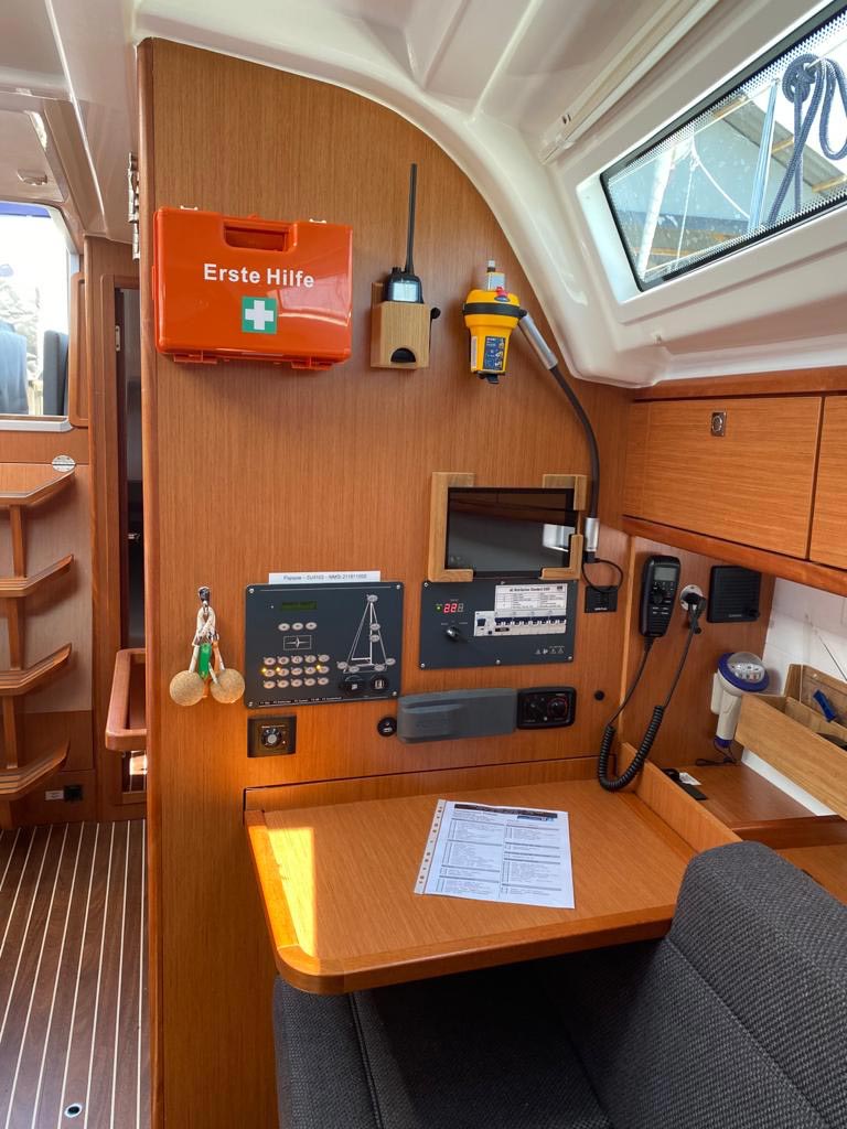 Photo #5 - Bavaria Cruiser 37 - 3 cab. (Papajoe) en Lelystad - 29711