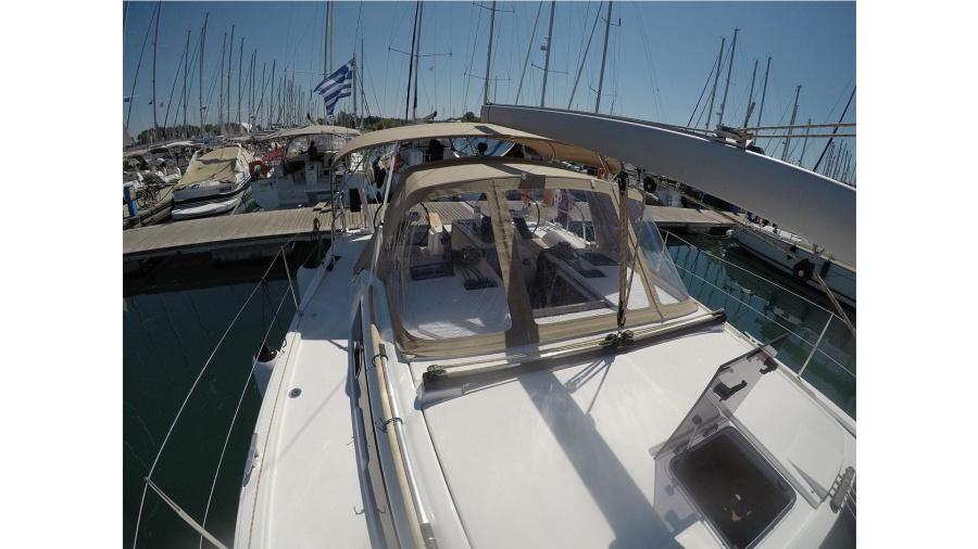 Photo #5 - Dufour 390 GL (Emerald) in Korfu - 29731