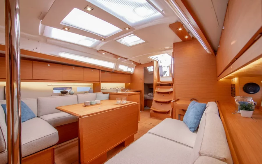Dufour 390 GL (Emerald)  - 13