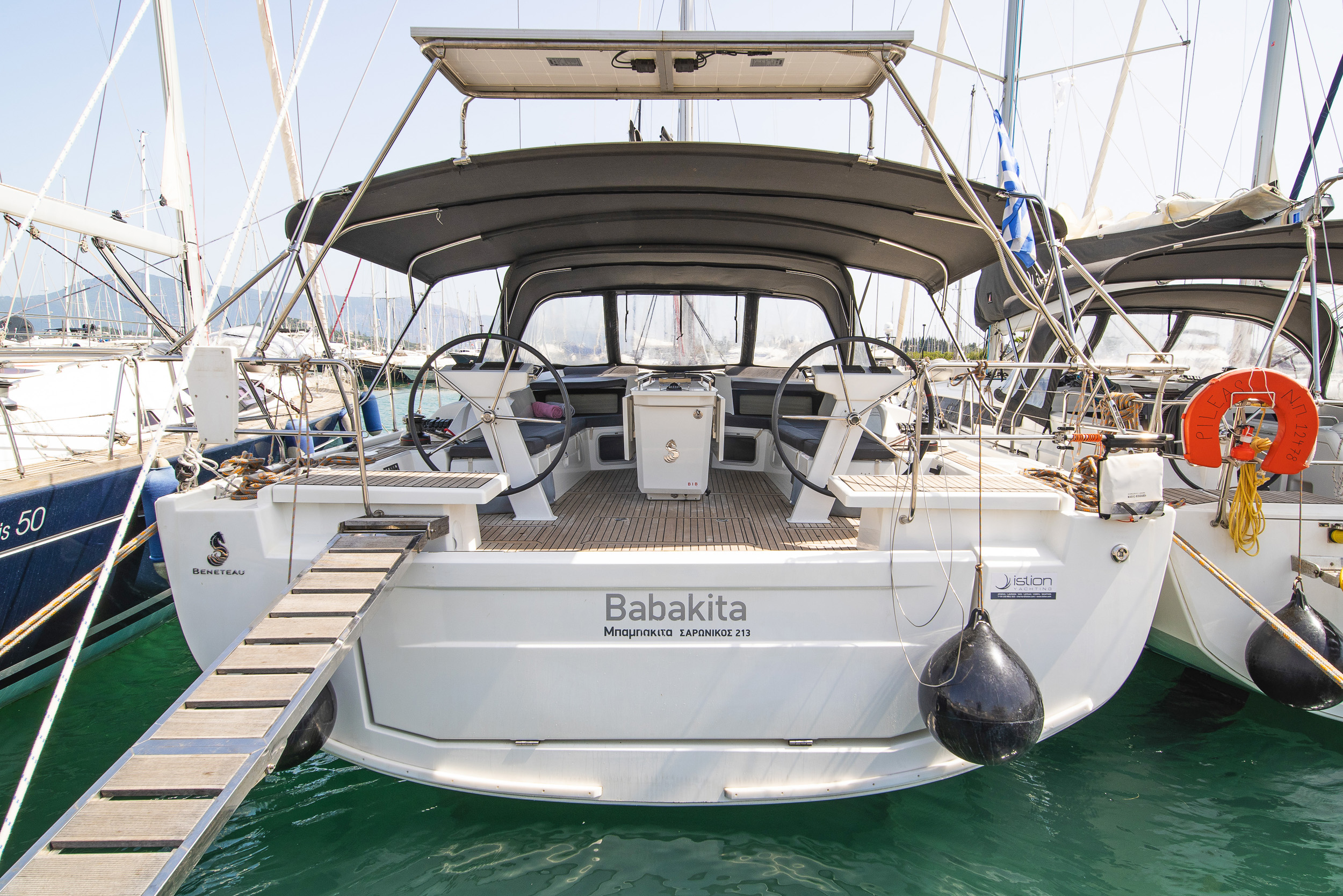 Photo #4 - Oceanis 51.1 - 5 + 1 cab. (Babakita) en Corfou - 29753