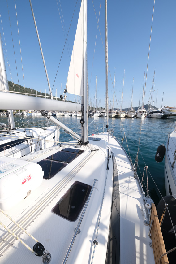 Photo #5 - Bavaria Cruiser 37 - 3 cab. (Crush) in Gocek - 29757