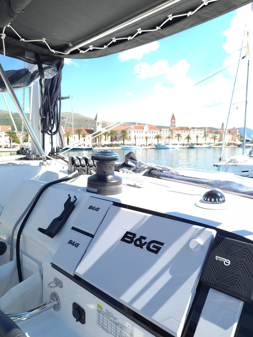 Photo #4 - Lagoon 40 - 4 + 2 cab (Sailing Point) in Trogir - 29761