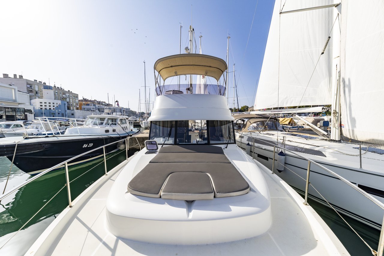 Photo #7 - Swift Trawler 34 Fly (Blue Sky) in Zadar - 29767