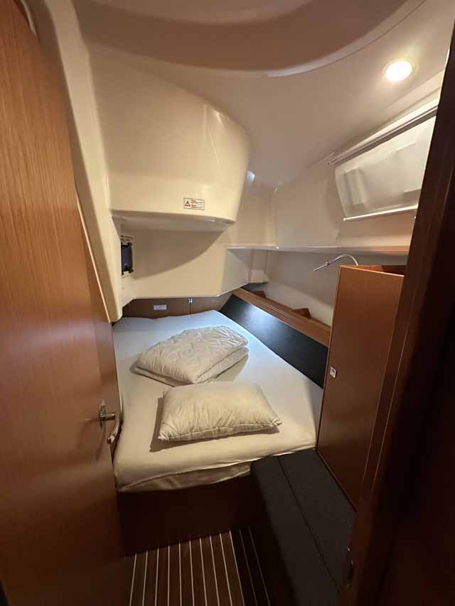 Photo #14 - Bavaria Cruiser 37 - 3 cab. (Emira) in Murter - 29778
