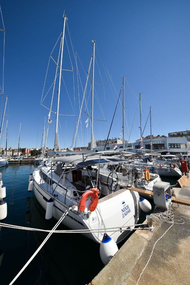 Photo #30 - Bavaria Cruiser 41 - 3 cab. (Nixie) in Zara - 29810