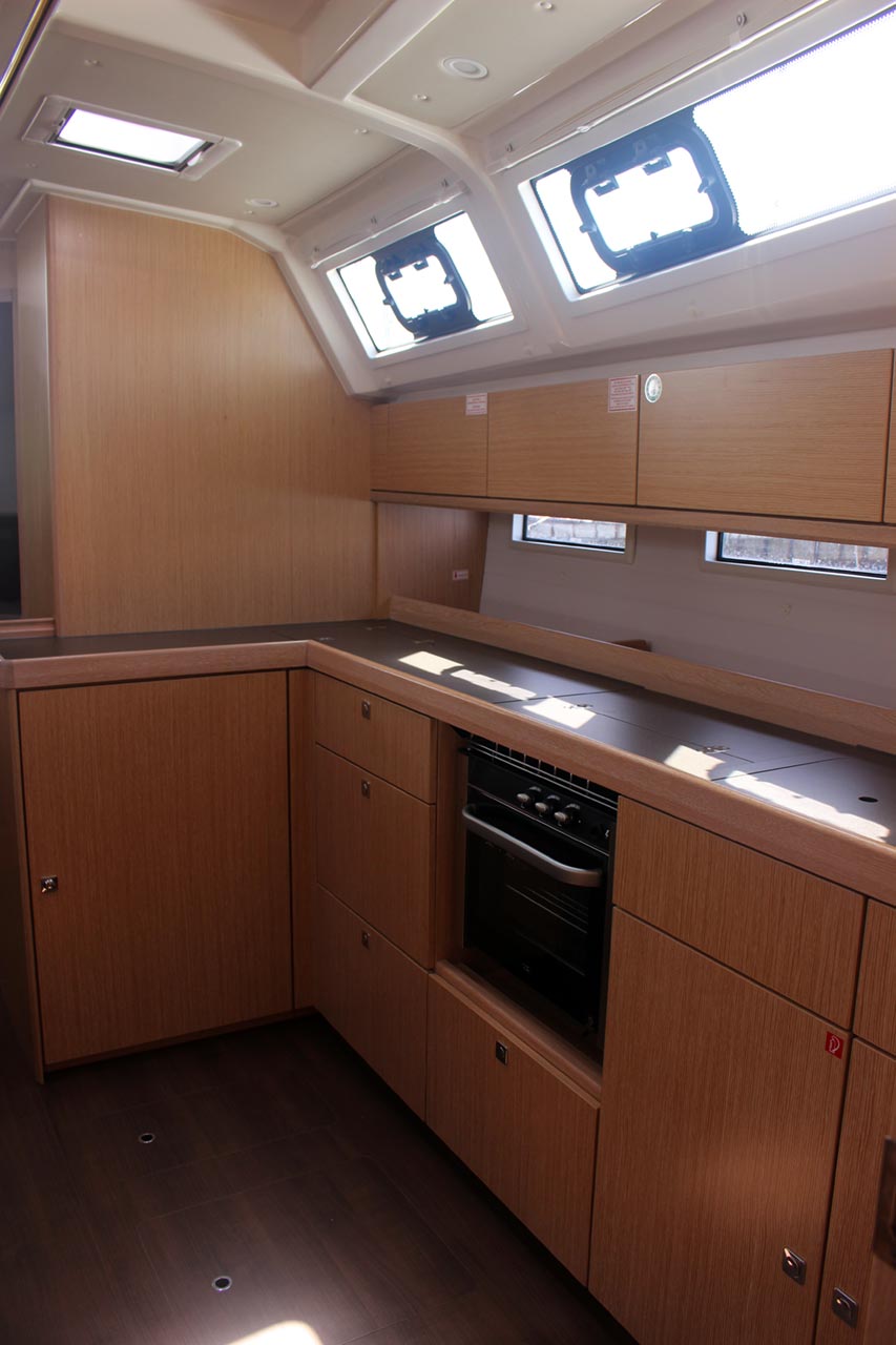 Photo #15 - Bavaria Cruiser 46 - 4 cab. (Divine) in Volos - 29816