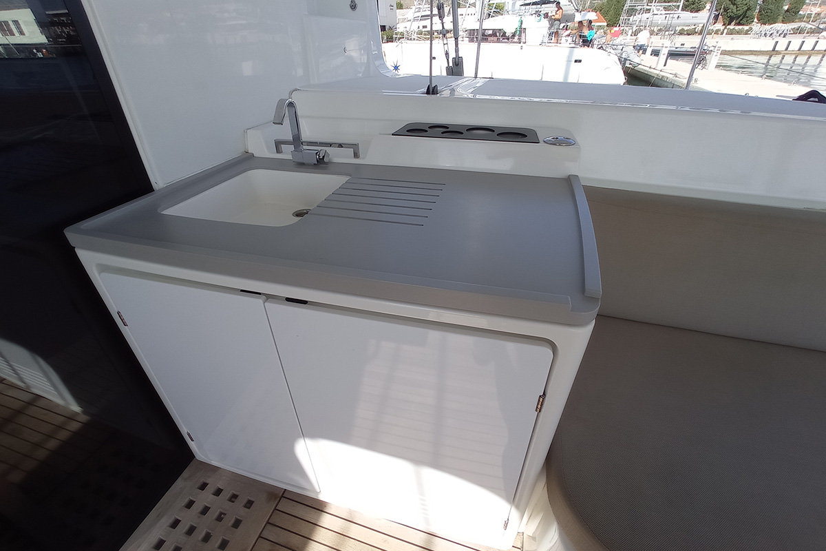Photo #12 - Lagoon 50 - 6 + 2 cab. (Ragnarök) in Trogir - 29822