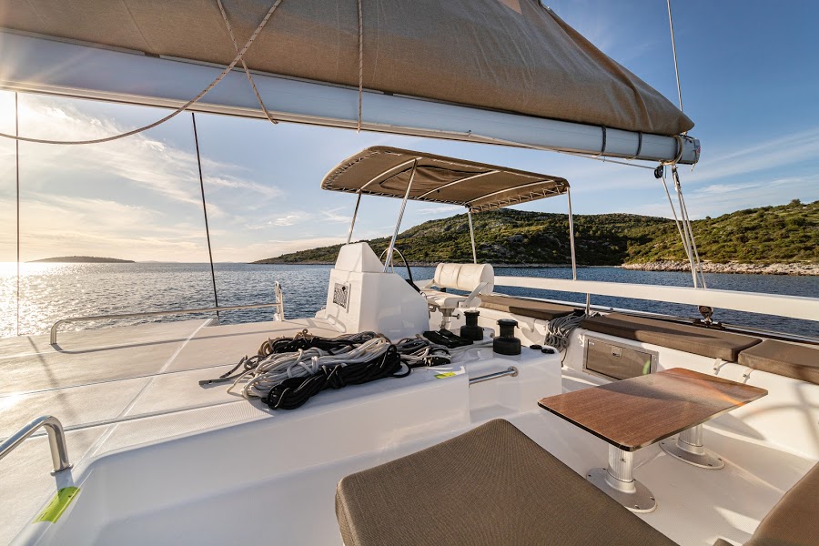 Photo #8 - Dufour 48 Catamaran - 5 + 1 cab. (Var) in Dubrovnik - 29844