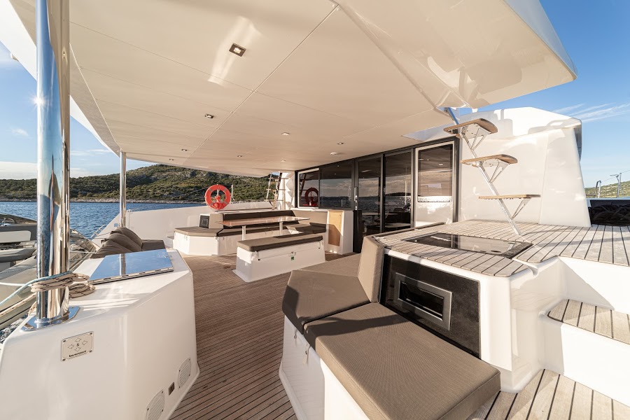 Photo #10 - Dufour 48 Catamaran - 5 + 1 cab. (Var) in Dubrovnik - 29844