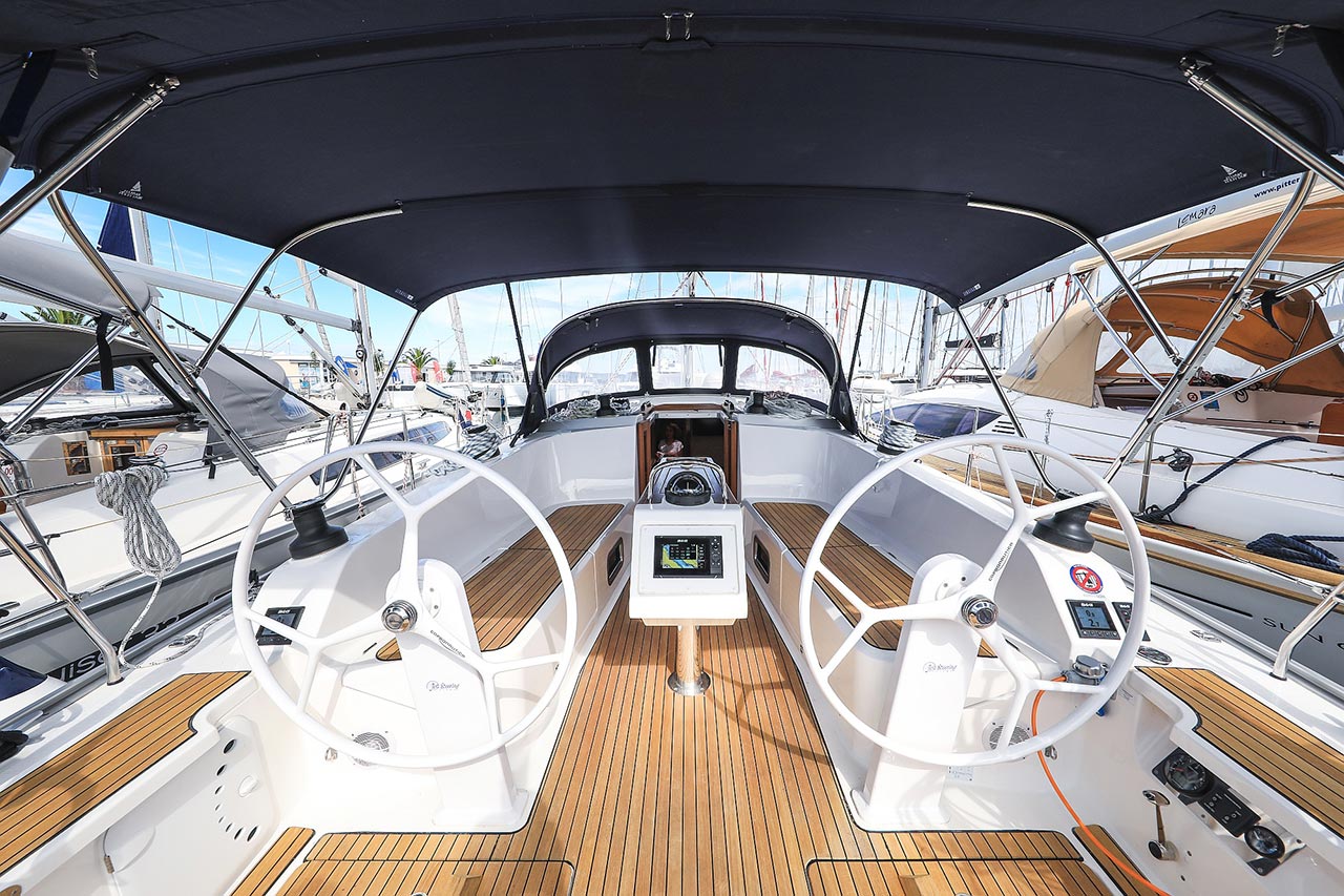 Photo #26 - Bavaria Cruiser 41 - 3 cab. (Fleur de Lys) en Murter - 29850