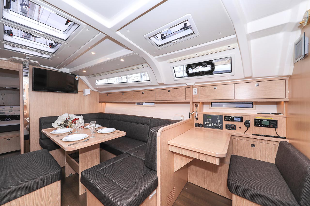 Photo #30 - Bavaria Cruiser 41 - 3 cab. (Fleur de Lys) en Murter - 29850
