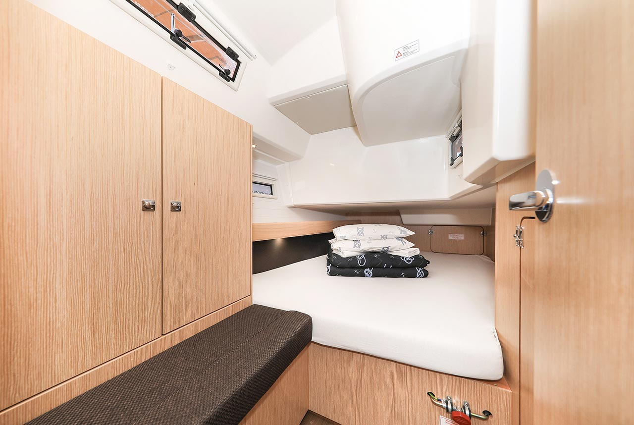 Photo #11 - Bavaria Cruiser 41 - 3 cab. (Fleur de Lys) en Murter - 29850
