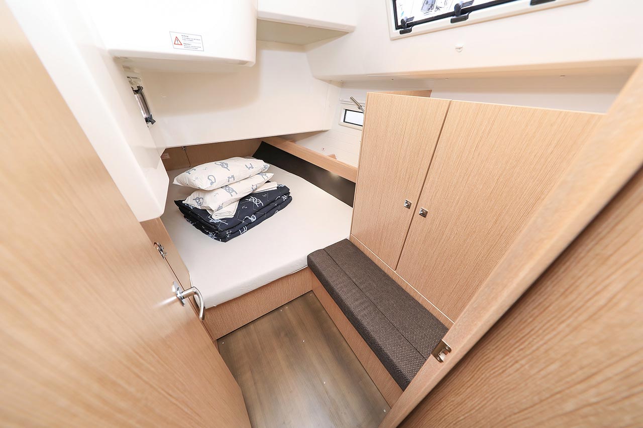 Photo #14 - Bavaria Cruiser 41 - 3 cab. (Fleur de Lys) en Murter - 29850