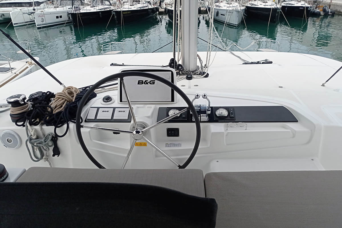 Photo #15 - Lagoon 46 - 4 + 2 cab. (Genie) in Trogir - 29852