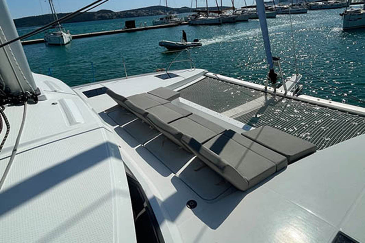 Photo #10 - Fountaine Pajot Astrea 42 - 4 + 2 cab. (Barramundi III) in Trogir - 29853
