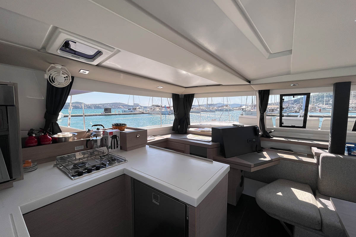 Photo #30 - Fountaine Pajot Astrea 42 - 4 + 2 cab. (Barramundi III) in Trogir - 29853