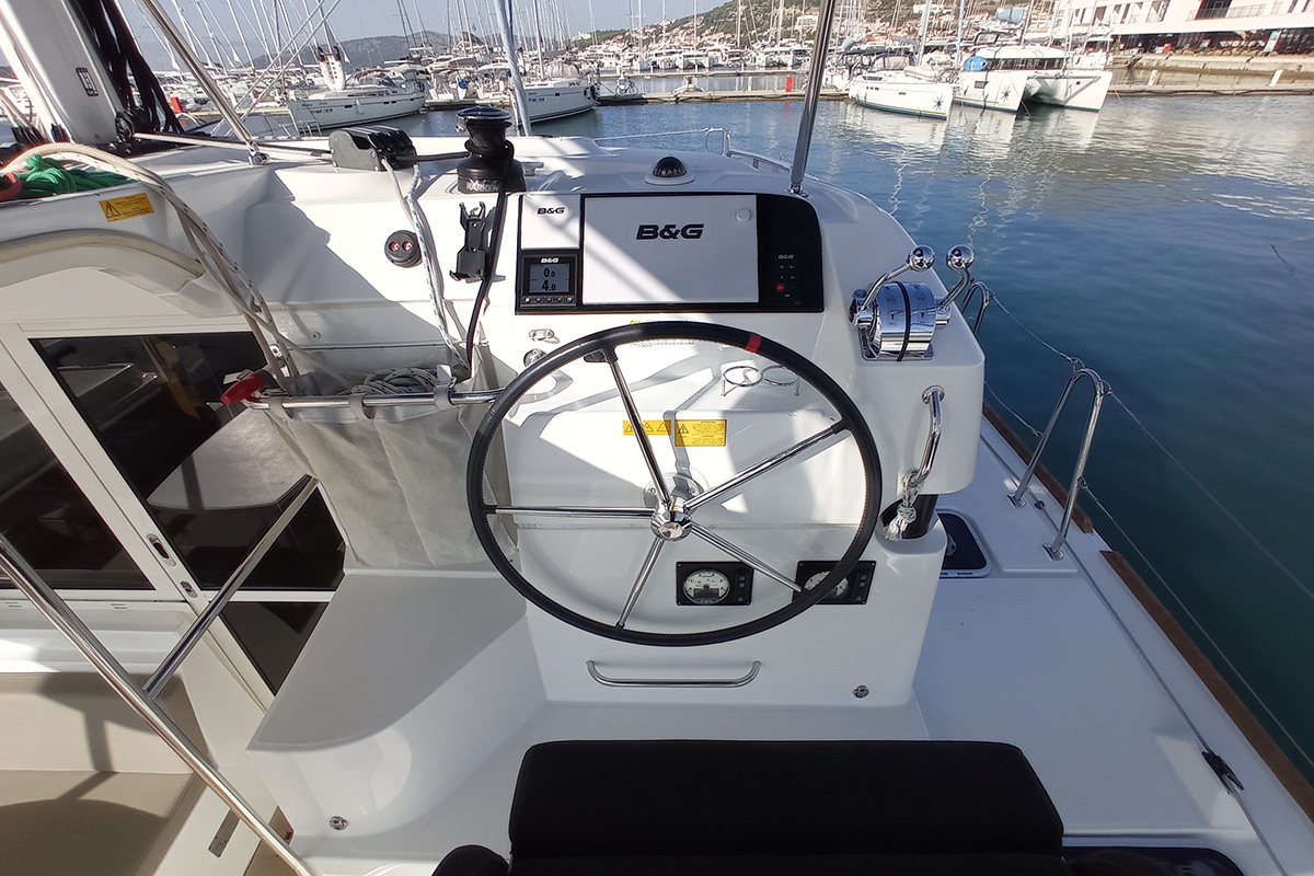 Photo #9 - Lagoon 40 - 4 + 2 cab (Ohana) in Trogir - 29862