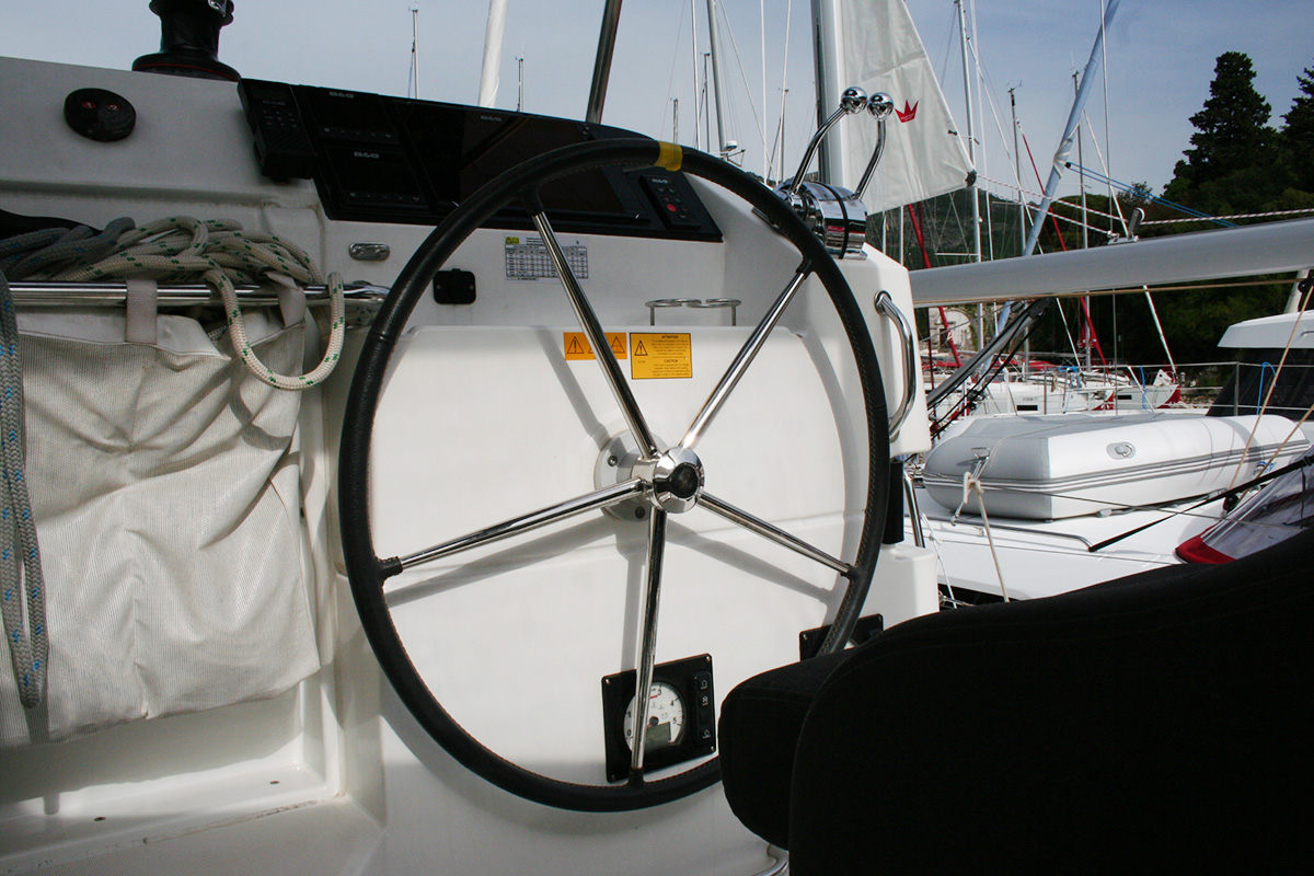 Photo #7 - Lagoon 40 - 4 + 2 cab (Wera of Sweden) in Dubrovnik - 29864