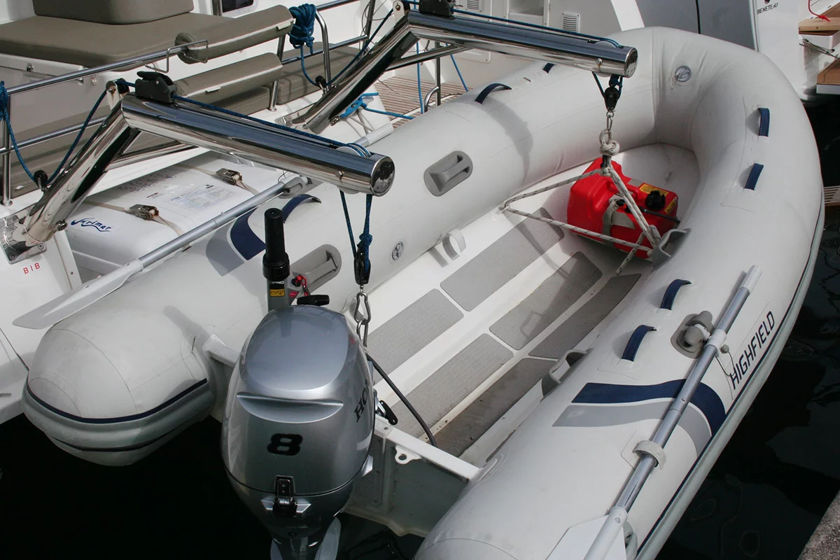Lagoon 40 - 4 + 2 cab (Wera of Sweden)  - 24
