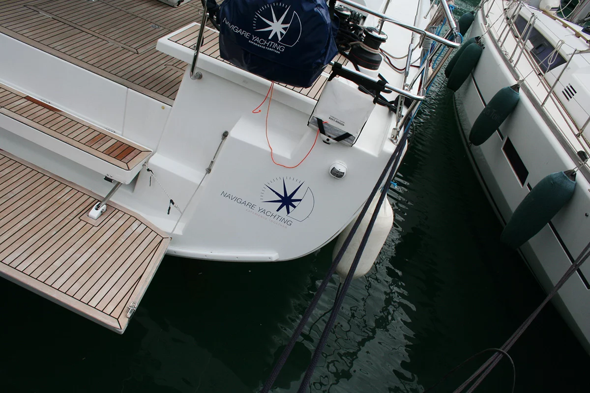 Oceanis 51.1 - 5 + 1 cab. (Amallo)  - 2