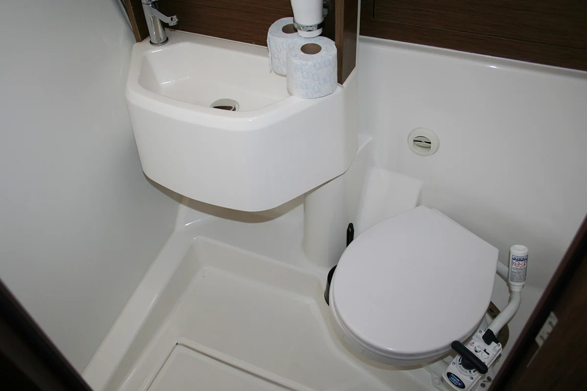 Oceanis 51.1 - 5 + 1 cab. (Amallo)  - 22