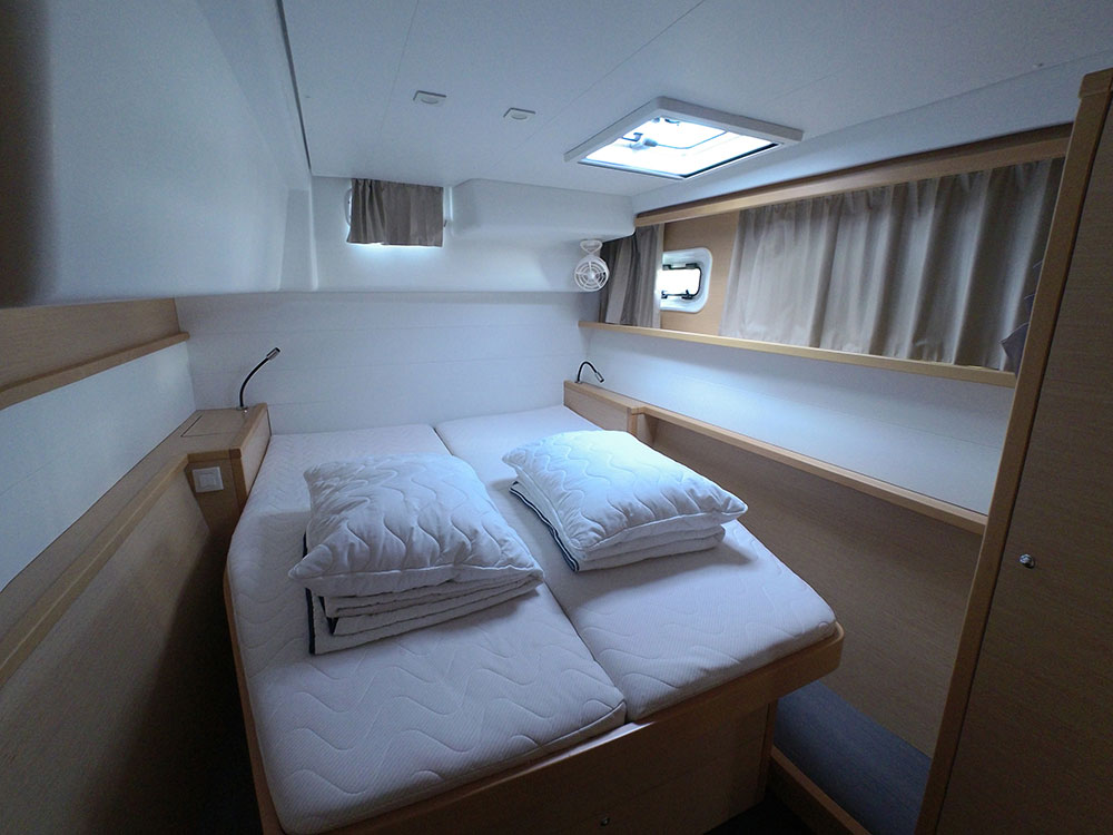 Photo #6 - Lagoon 450 F - 4 + 2 cab. (Belo) in Kastela - 29880