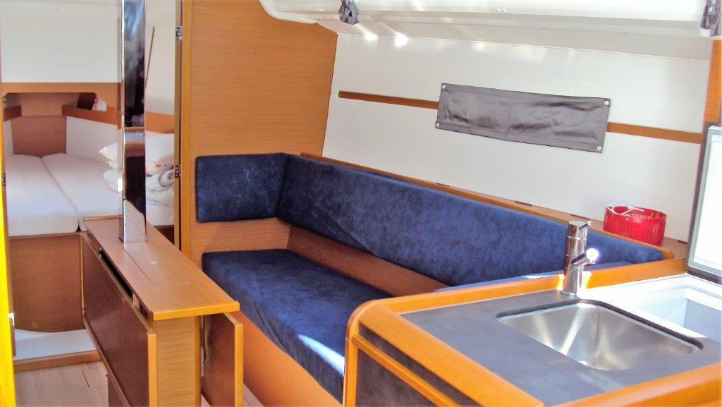 Photo #7 - Sun Odyssey 349 (Gemma) in Pula - 29933