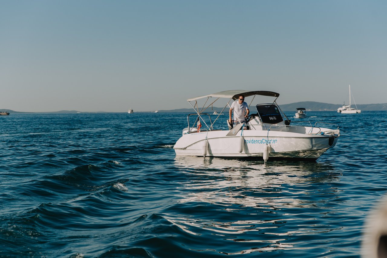 Photo #4 - Beneteau Flyer 6.6 Space Deck (Benetau Flyer 6.6 Space Deck) en Trogir - 29934
