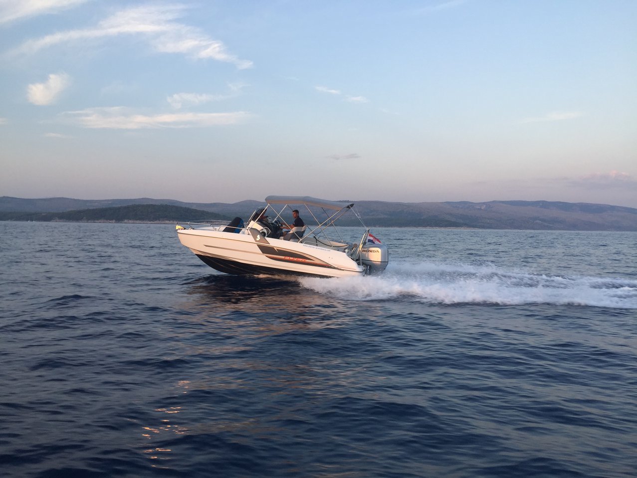 Photo #22 - Beneteau Flyer 6.6 Space Deck (Benetau Flyer 6.6 Space Deck) en Trogir - 29934