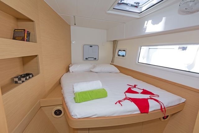 Photo #14 - Lagoon 42 - 4 + 2 cab. (Wind Whisper) in Paros - 29938