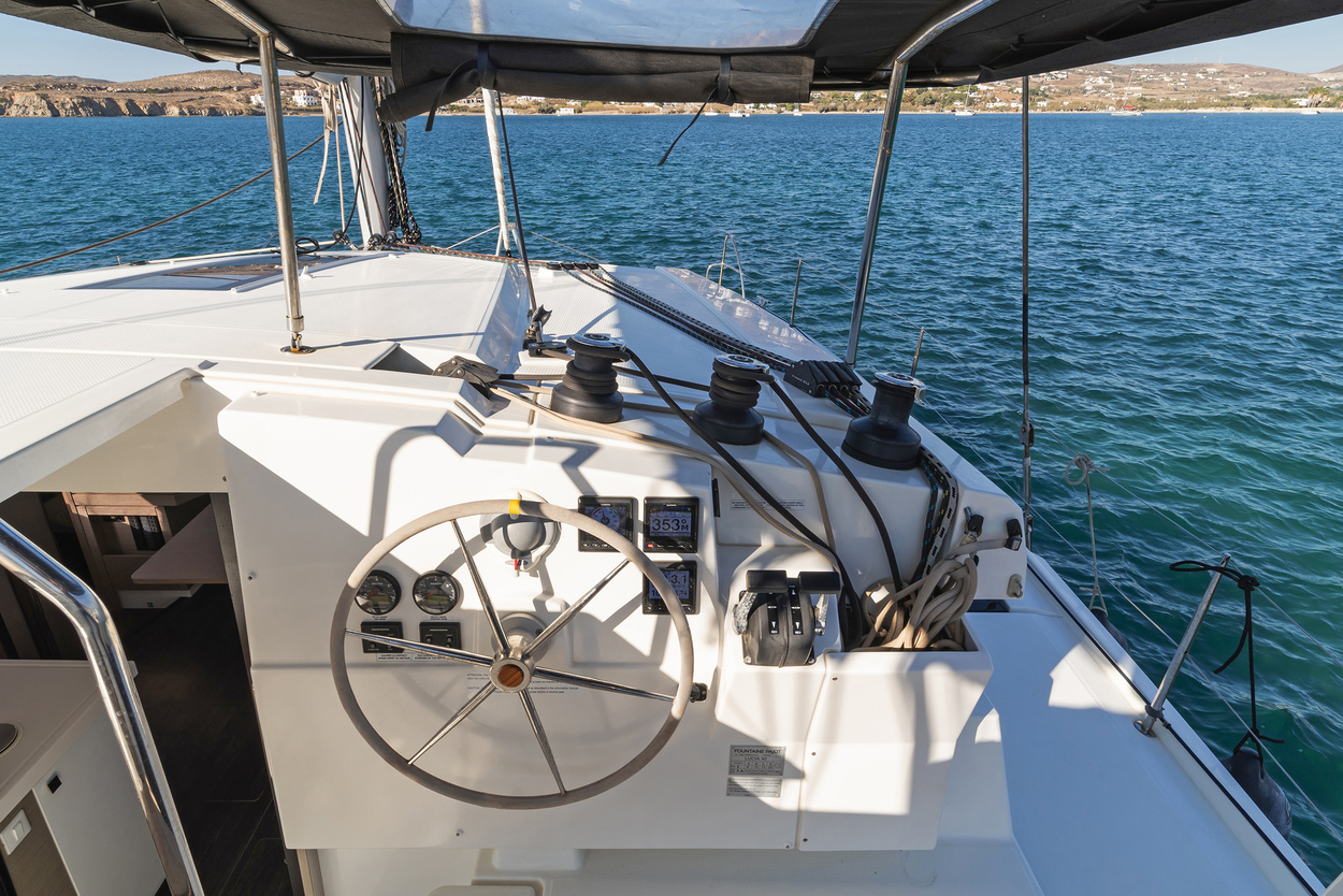 Photo #8 - Fountaine Pajot Lucia 40 - 4 cab. (E.S. II) in Lefkada - 29940