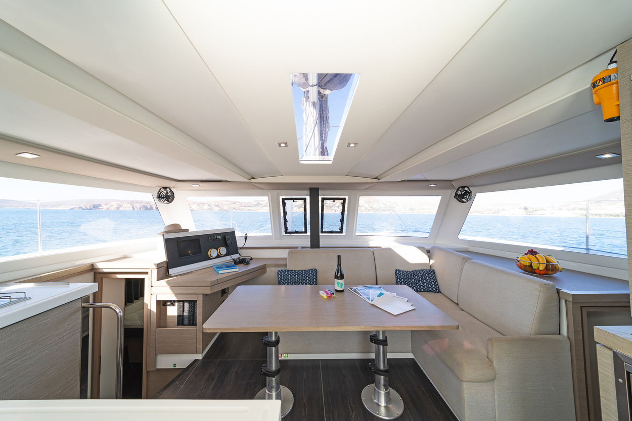 Photo #14 - Fountaine Pajot Lucia 40 - 4 cab. (E.S. II) in Lefkada - 29940