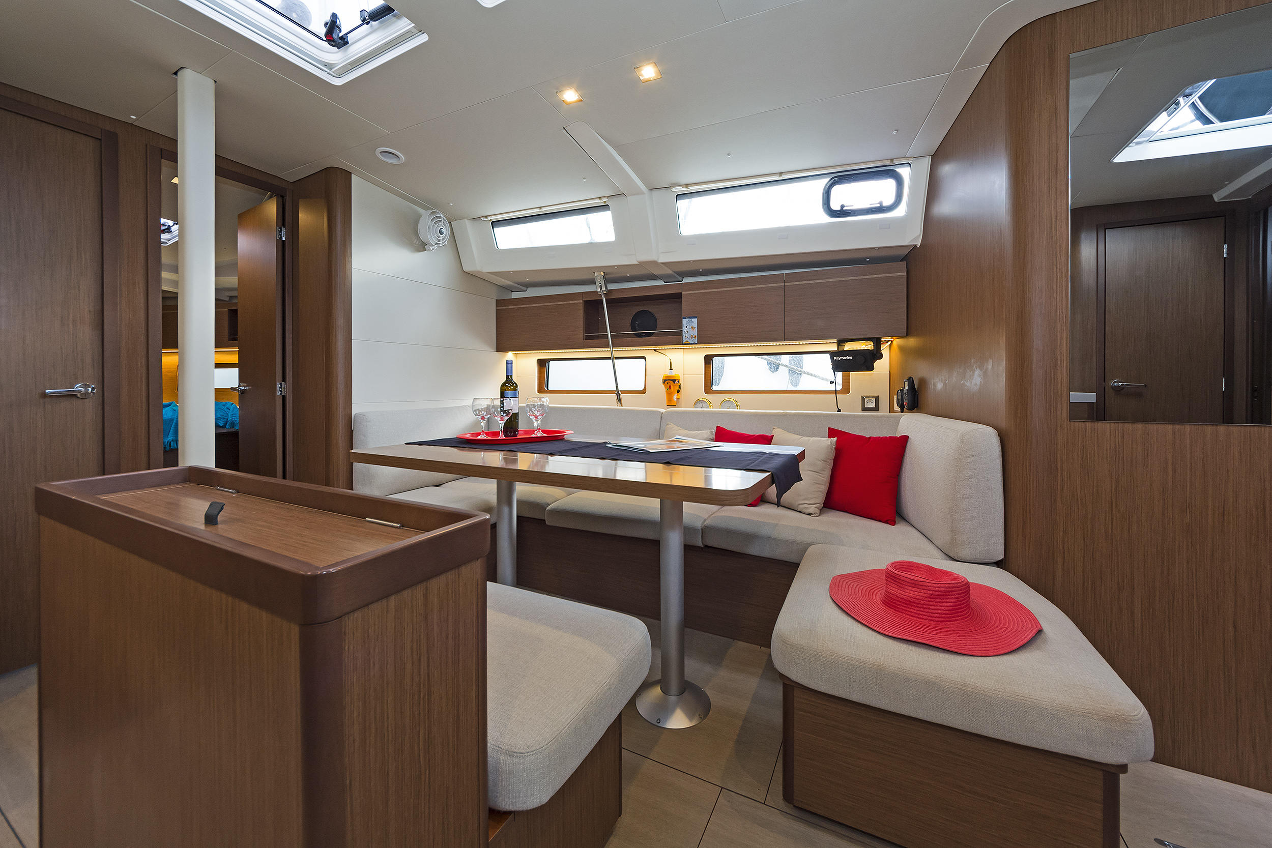 Photo #8 - Oceanis 46.1 (Rebekka Blue) en Rodas - 29967