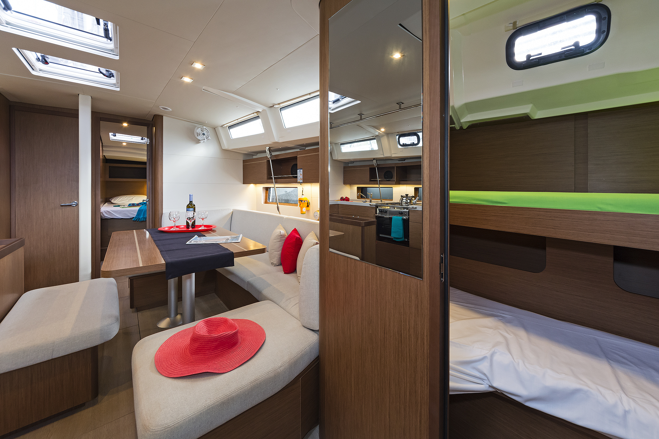 Photo #13 - Oceanis 46.1 (Rebekka Blue) en Rodas - 29967